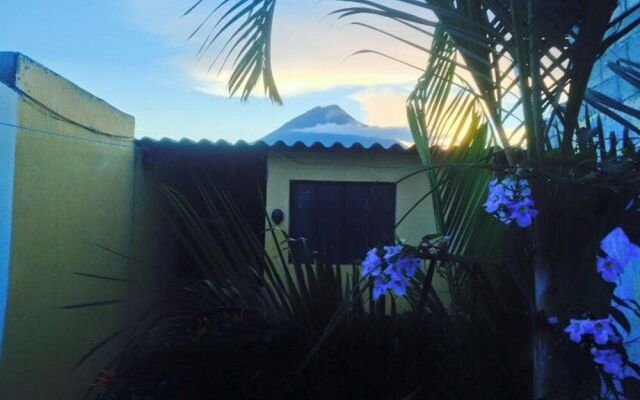 Hostal Viejo Danes Antigua Guatemala - Hostel