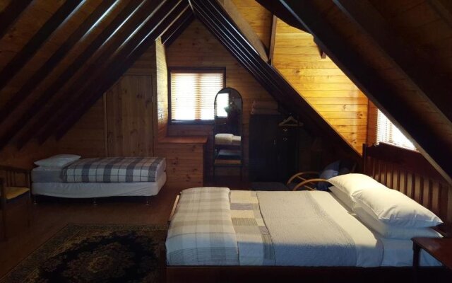 Redgum Hill Country Retreat