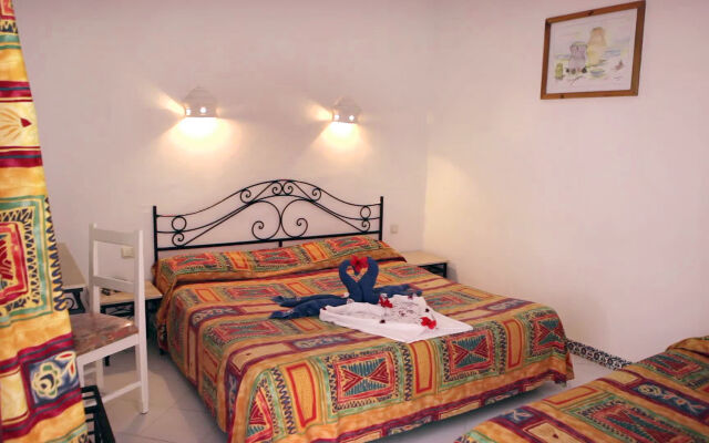 Hari Club Beach Resort
