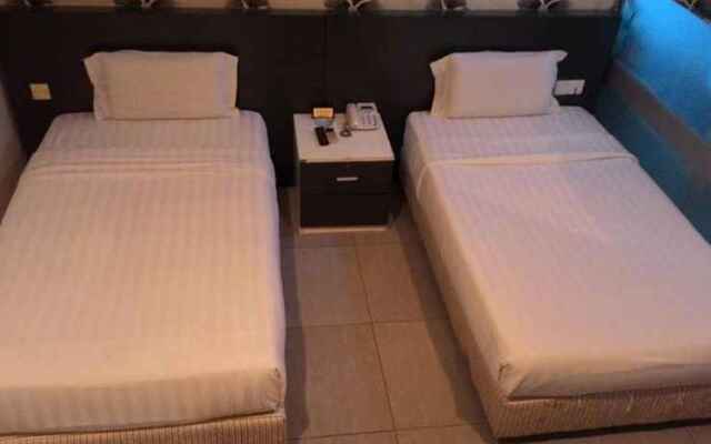 Prince Hotel