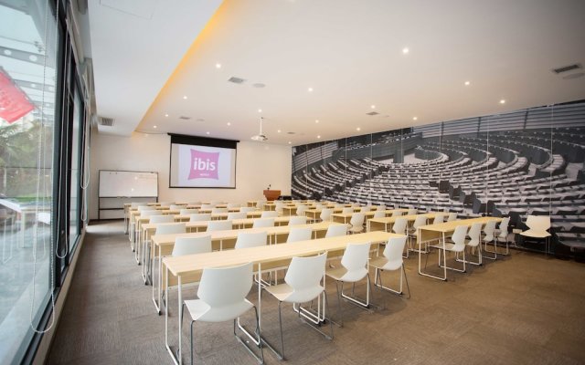 Ibis Hotel (Xi'an High - tech Zone)