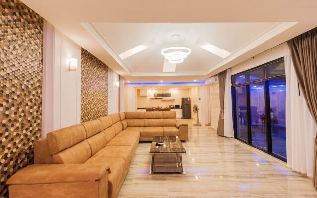 Top Pool Villa B5