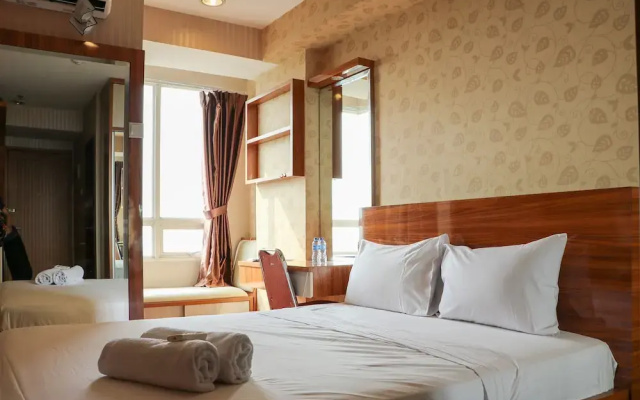 Cozy And Simply Studio At Cinere Bellevue Suites Apartment