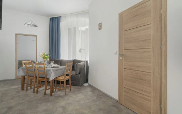 Poznan Stylish Grey Apartment by Renters