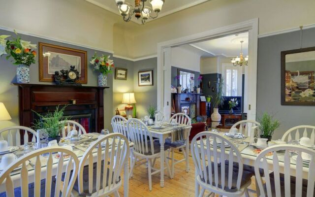 Avoca House