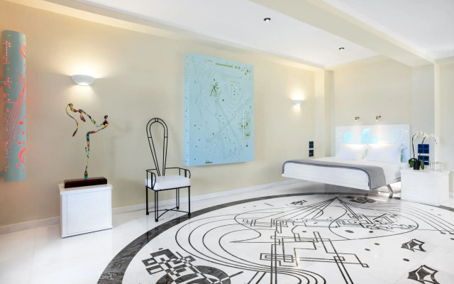 Agalia Luxury Suites