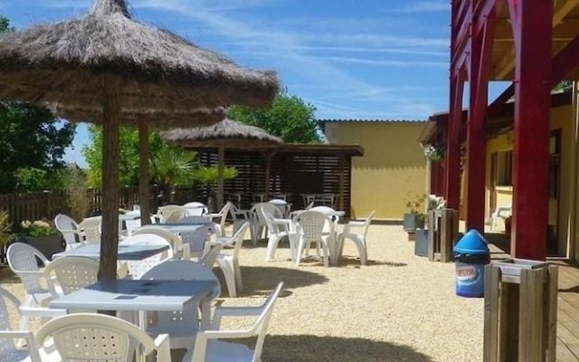 Camping Les Poutiroux - Tente Lodge