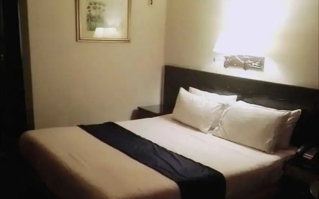 Al-safina Hotel