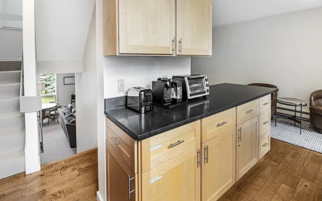 Coldstream Townhome 7