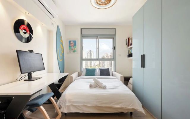 Poleg Beach Seaview Stay by Sea N' Rent