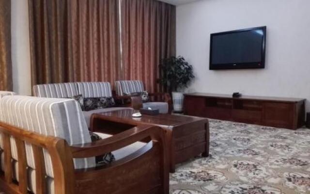 Jiuquan Longteng Hotel