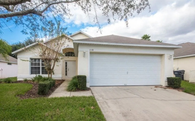 Deborah's Westridge Villa by RedAwning