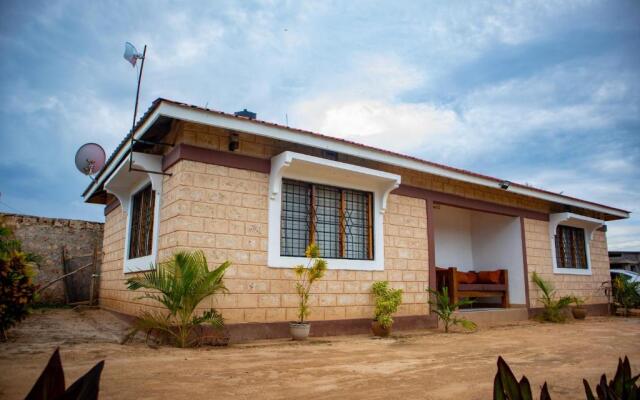 Zuri a secure private affordable modern house!
