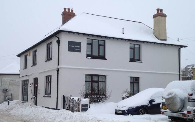 Exmoor House - Guest House