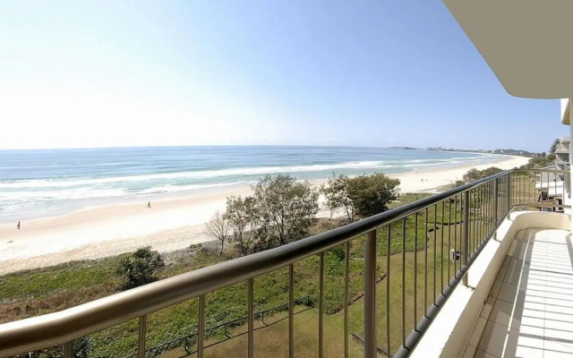 San Simeon Apartments