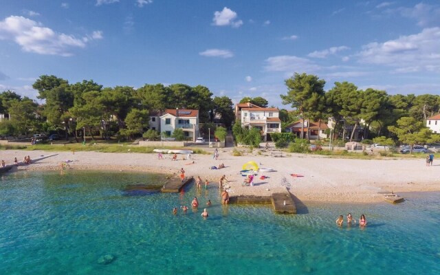 Awesome Home in Jadrija With Wifi and 2 Bedrooms