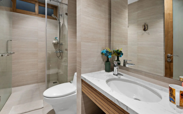 Tam House Villa Hotel