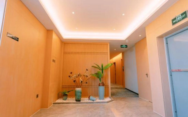 Qingmu Hotel
