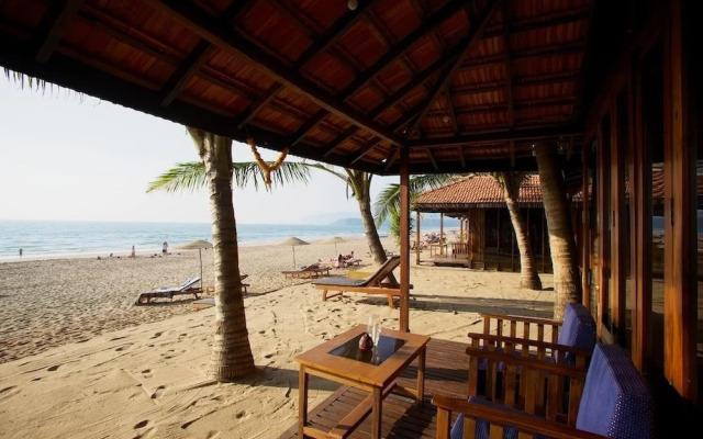 Dunhill Beach Resort