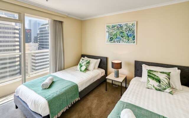 CBD Luxury Oasis, Botanical Gardens & River Views