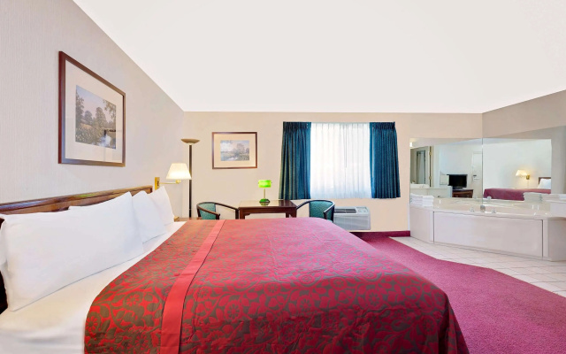 Days Inn by Wyndham Waynesboro