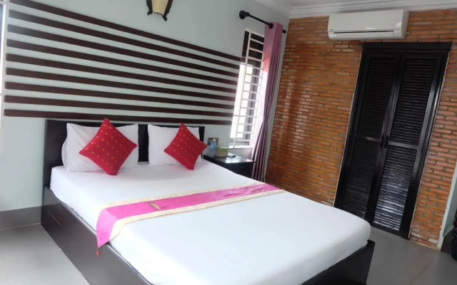 Hour Kheang Guesthouse