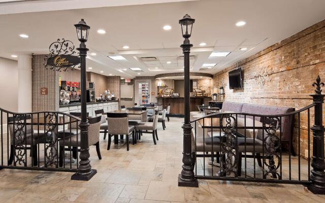 Best Western Plus St. Christopher Hotel