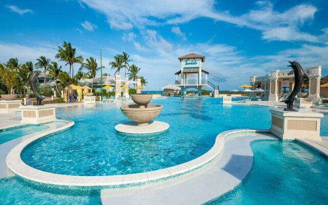 Sandals Emerald Bay - ALL INCLUSIVE Couples Only