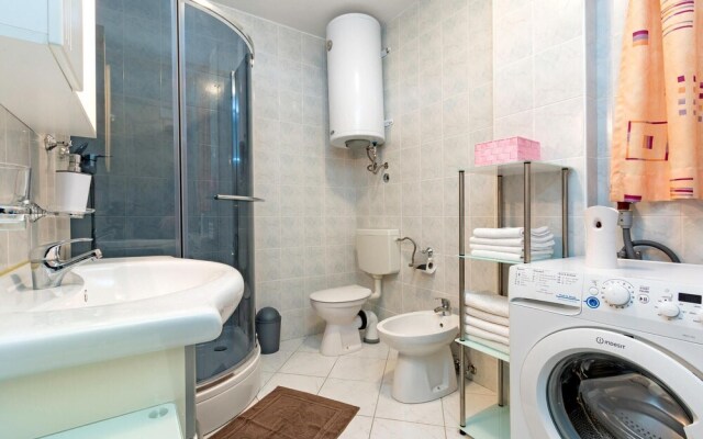 Stunning Apartment in Pula With Wifi and 2 Bedrooms