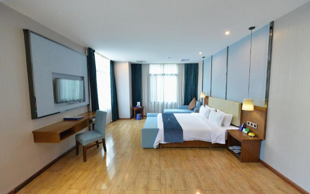 Weijing Zhouji Hotel