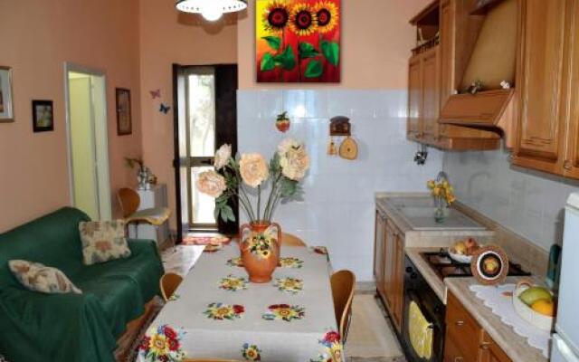 Villino Fascinoso by Holiday World