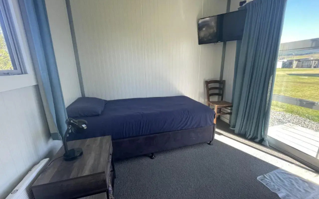 Beaumont Hotel and Holiday Park