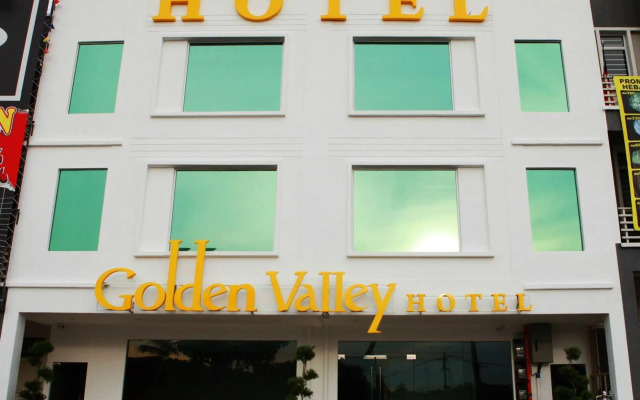 Golden Valley Hotel