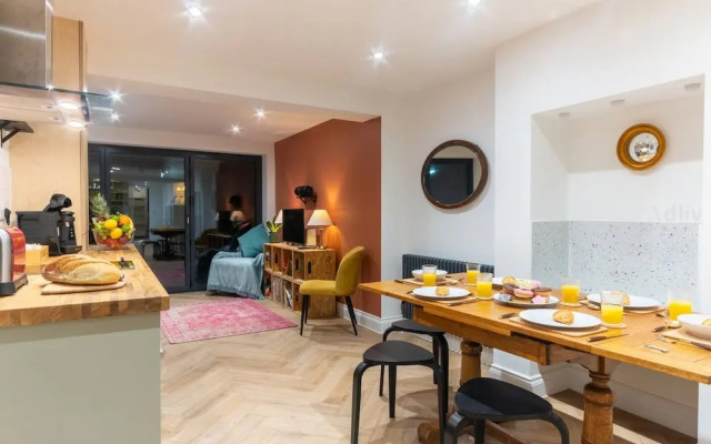 Modern Margate Maisonette Close to Beach by Adliv