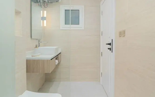 Distinctive Apartment With 2BR in Almughrizat