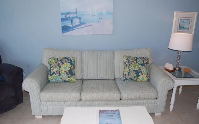 Romar Place 303