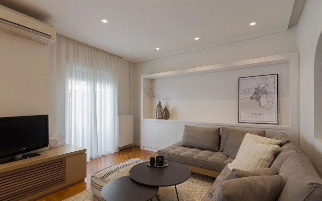 Spacious 3 bedroom apartment in Thessio