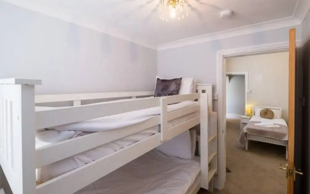 Host Stay The Old Coach House on Margaret Street