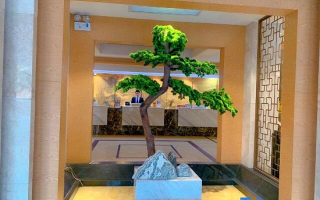 Xinyuan Business Hotel