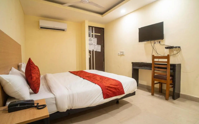 Red Coral Hassanpur by OYO Rooms