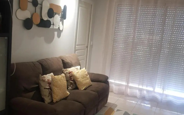 Beau appartement avec garage fermé