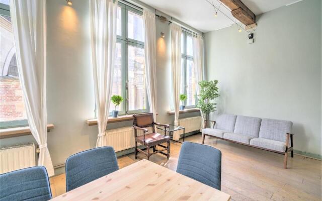 The Hendrik Lodge Old Town Antwerp