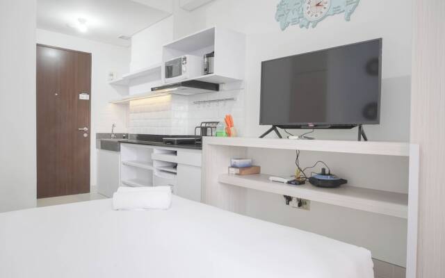 Nice And Elegant Studio At Transpark Cibubur Apartment
