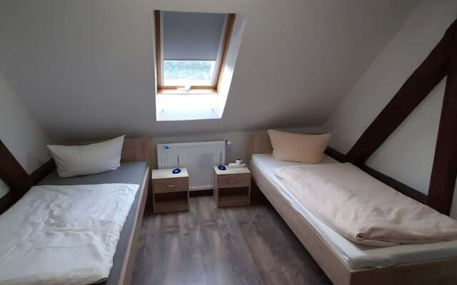 Quaint Apartment in Bergk With Garden