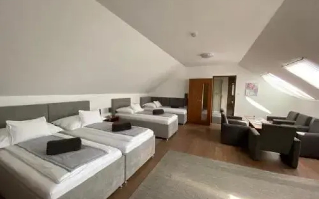 Riviéra Vendégház & Apartman