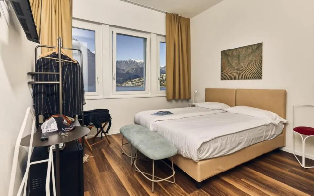 Hotel Paradiso