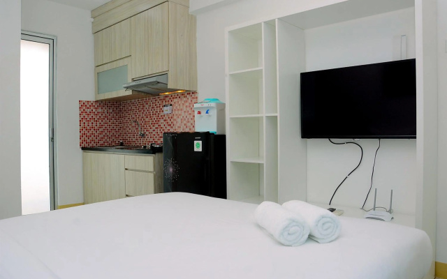 Cozy Living Studio Apartment at Bassura City By Travelio – Guest Rooms – Jakarta
