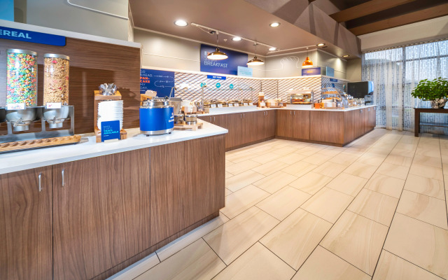 Holiday Inn Express Hotel & Suites Pasco-Tri Cities by IHG