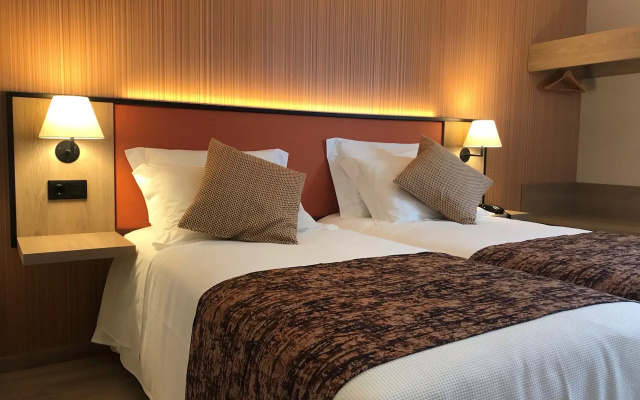 Hotel 3K Porto Aeroporto