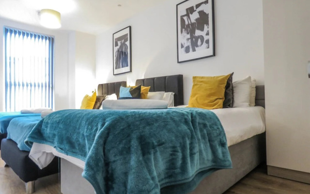 Tudors eSuites Birmingham Canalside Apartments